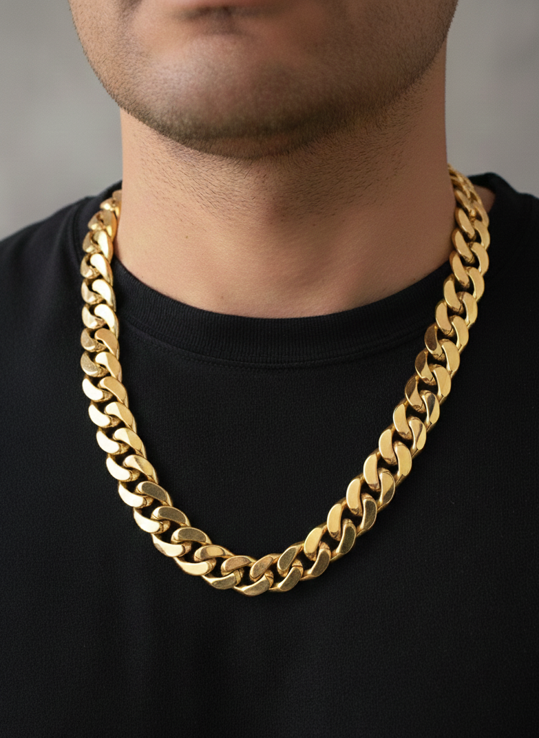 Stainless Steel 18k gold plated Cuban link necklace.