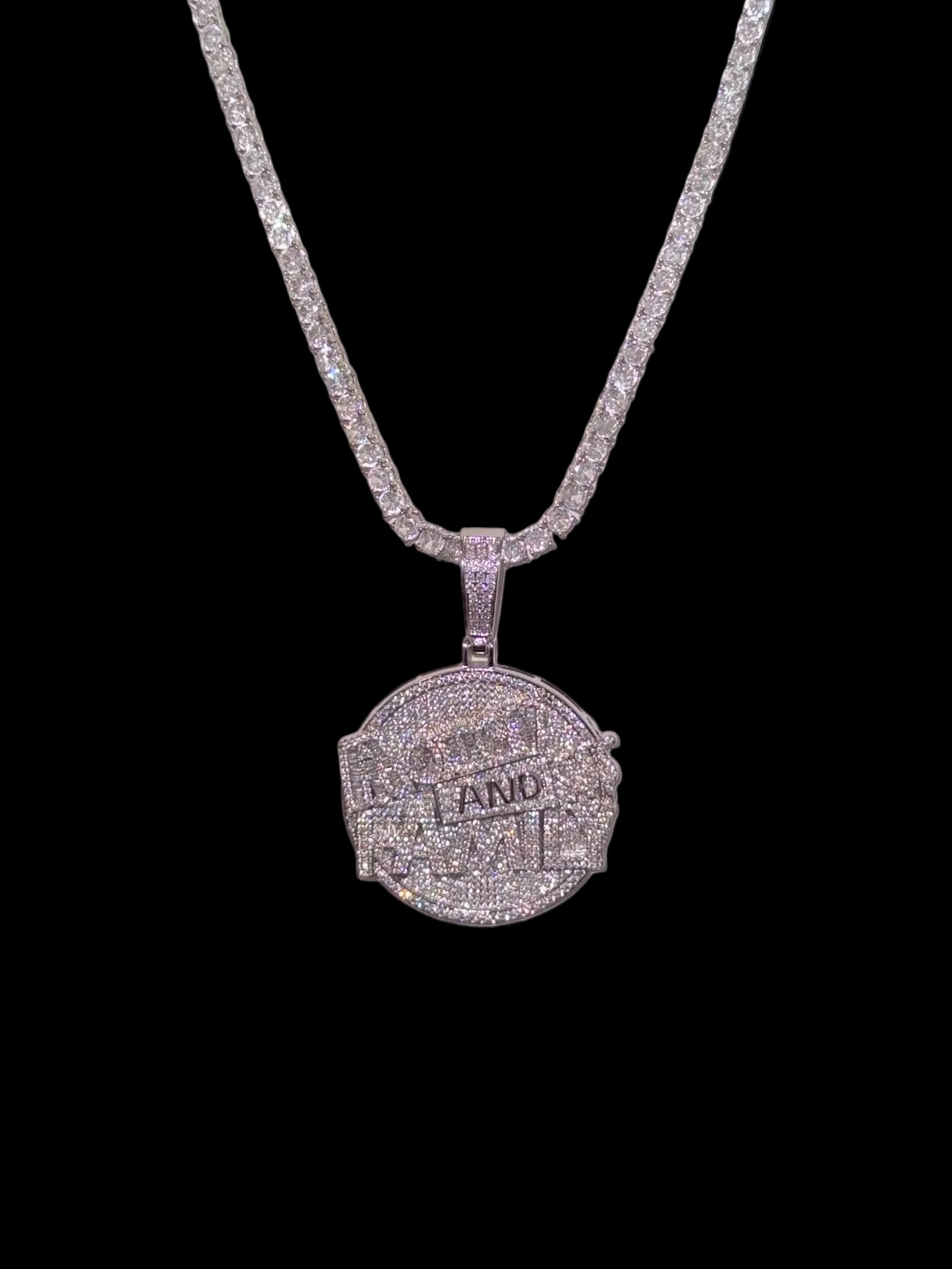 1 piece 18k white gold plated iced coin pendant.