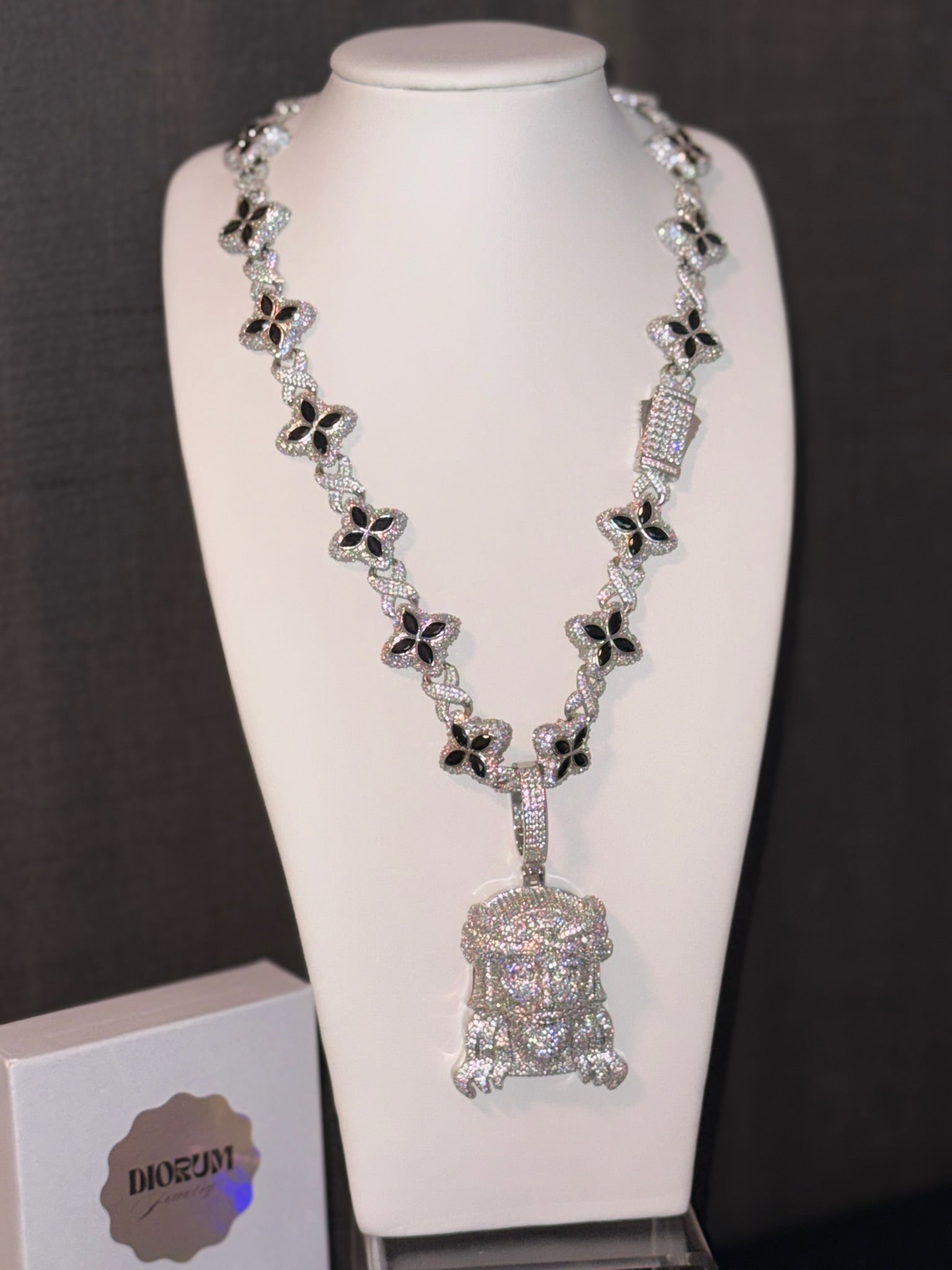 White gold plated 4 leaf iced chain and god face pendant