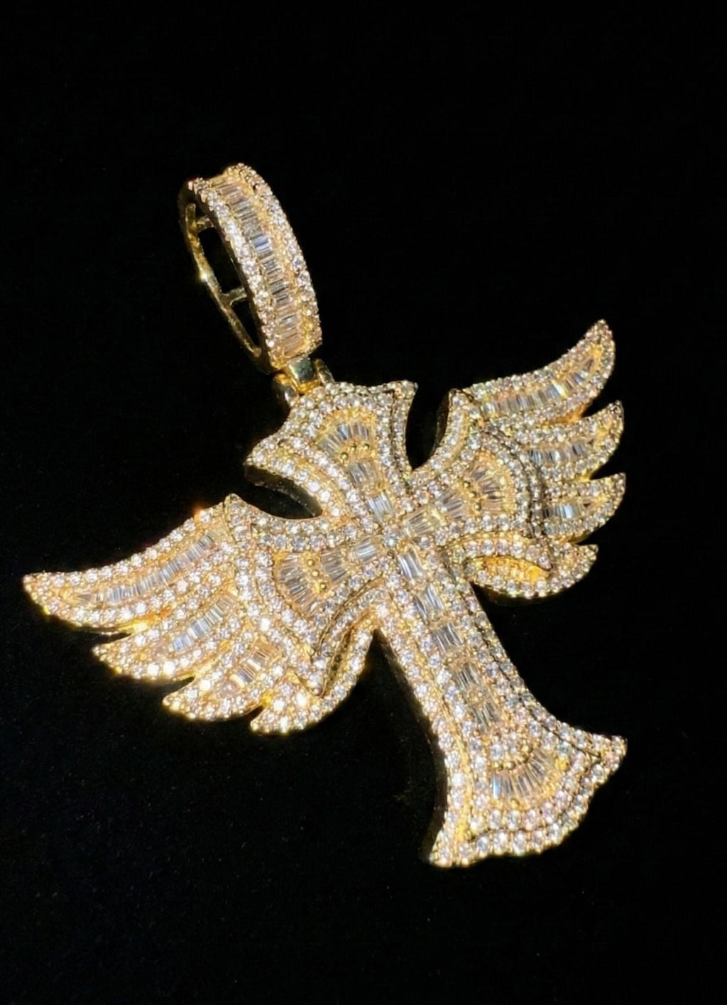 18k Yellow Gold Plated Iced Cross Pendant.
