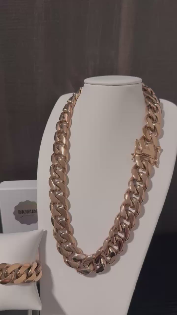 18k rose gold plated stainless steel Cuban Link Set.